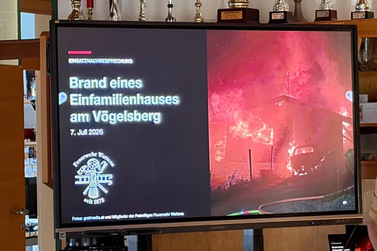 Nachbesprechung-Grossbrand-Voegelsberg
