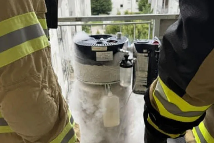 Einsatz-Undichtes-Sauerstoffgeraet Einsatz-Undichtes-Sauerstoffgeraet